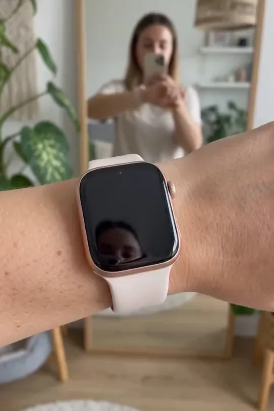 A custom dog Pawtrait displayed as an Apple Watch wallpaper